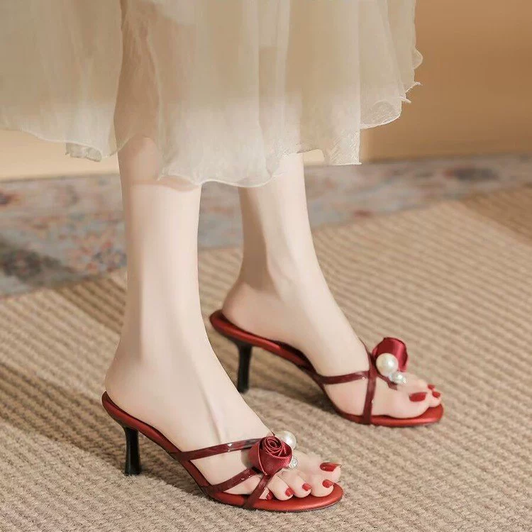 Summer slippers, french style