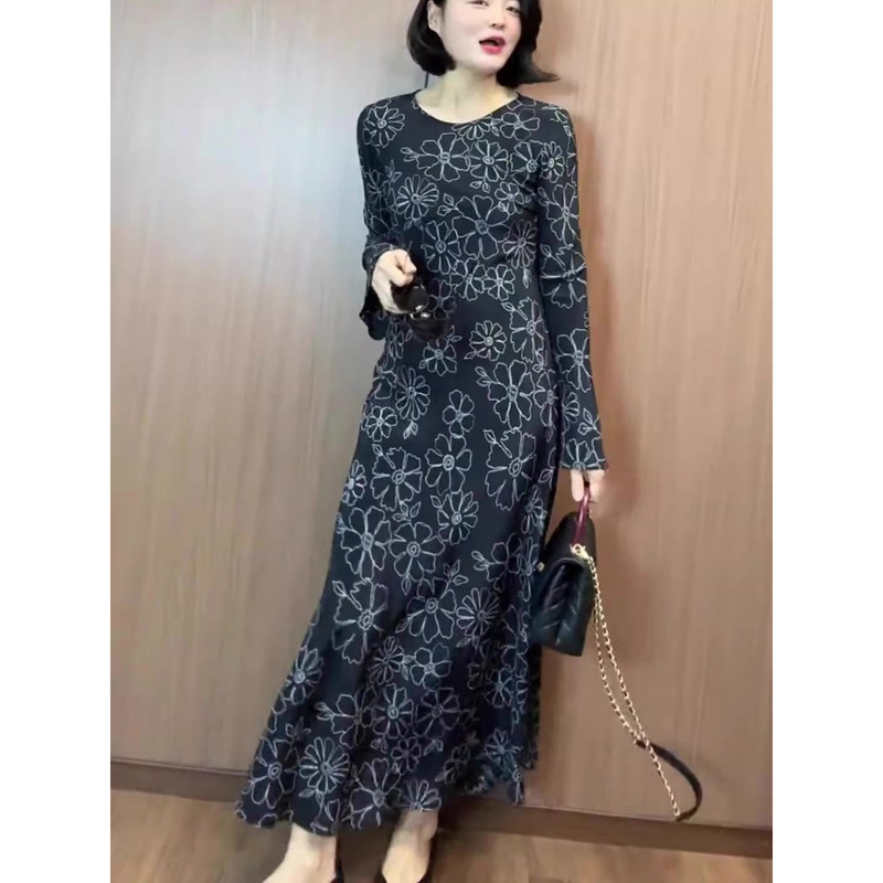 胖mm大码御姐穿搭印花长袖连衣裙女秋装新款气质名媛风情万种裙子|undefined
