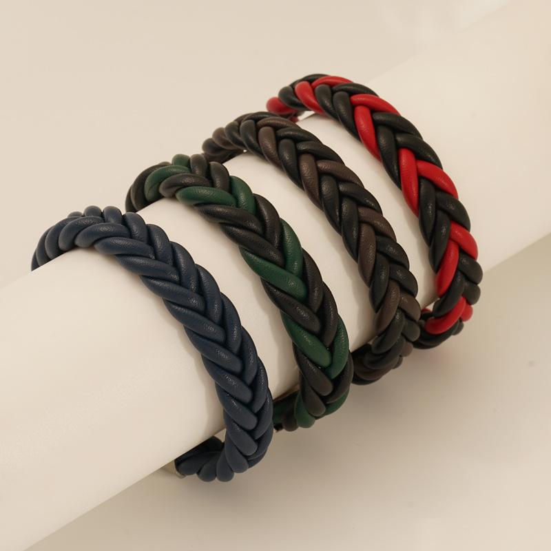 Nueva pulsera de tejido de colores de moda para hombre, de cuerda de cuero con cierre magnético de acero inoxidable, estilo retro europeo/americano.