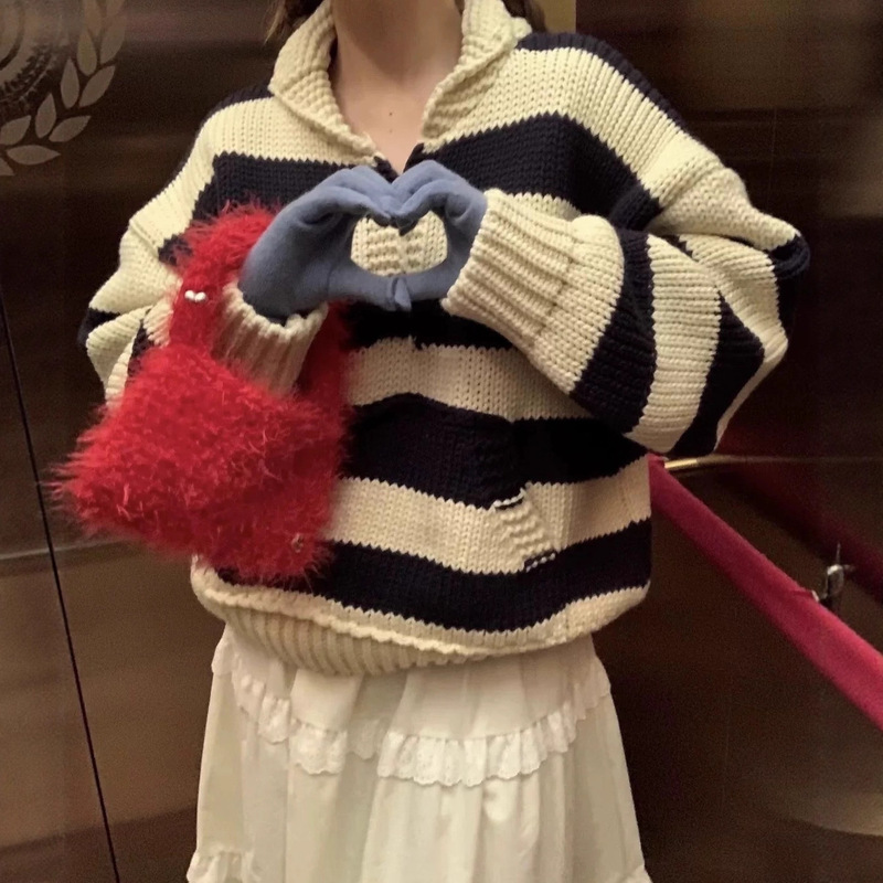 Spot Korean Cross-Border Korean Designer Christmas and New Year Fair Isle Pure Wool Handmade Outwear Sweater for Women Spot Korean Cross-Border Korean Designer Christmas and New Year Fair Isle Pure Wool Handmade Outwear Sweater for Women