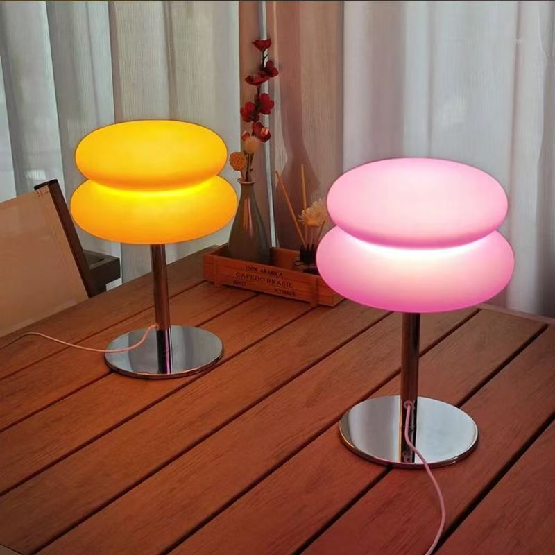 Lámpara de escritorio de crema de macarón medieval sala de estar dormitorio estudio cabecera de cama red atenuable luz nocturna hongo lámpara decorativa