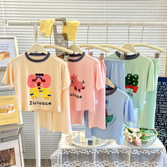 子供の夏のパジャマの男の子の薄いタイプの家庭服のスーツの女性の赤ちゃんの半袖のズボンのモーダルの漫画のエアコンの服