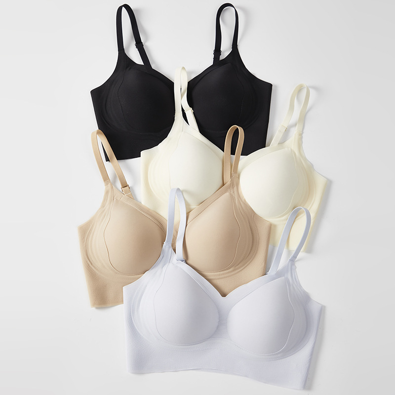 Diseño de elevación de ángulo colgante de tela de textura Ou Ruofeng