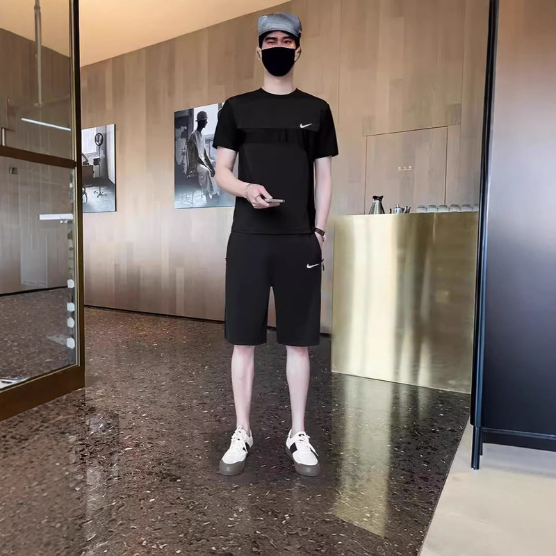 Men's Sports Suit Men's Casual Short-Sleeved Shorts Summer Trendyy Fashion Loose Round Neck New Ice Silk T-Shirt