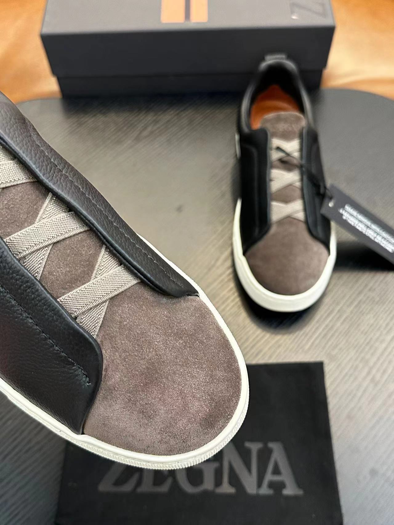 블랙 다크 그레이