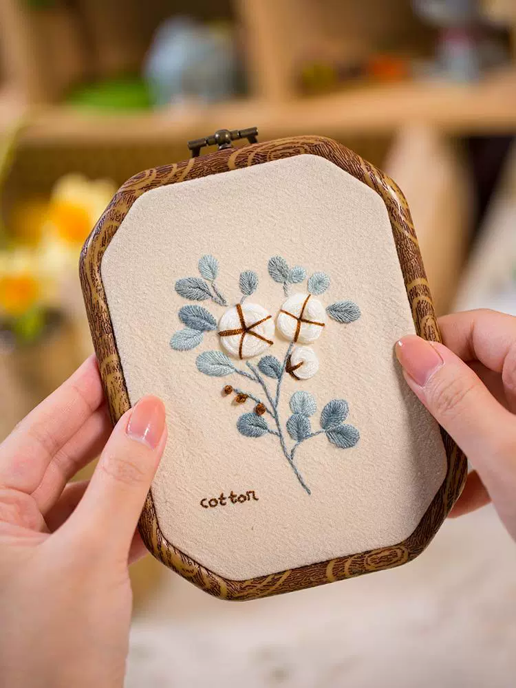 Materials set for beginners, handmade, french style, with embroidery