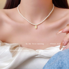 exquisite and versatile opal pendant necklace female high sense light luxury temperament zircon titanium steel clavicle chain new accessories Specification drawing