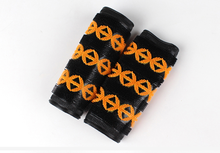 Electric battery motorcycle handlebar grips, rubber anti-slip and anti-sweat handlebar covers, throttle rubber covers, grip covers, modification accessories
