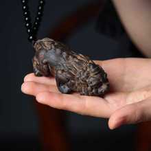 沉香木雕刻独角霸王貔貅手把件实木男把玩古神兽招财饰品汽车挂件