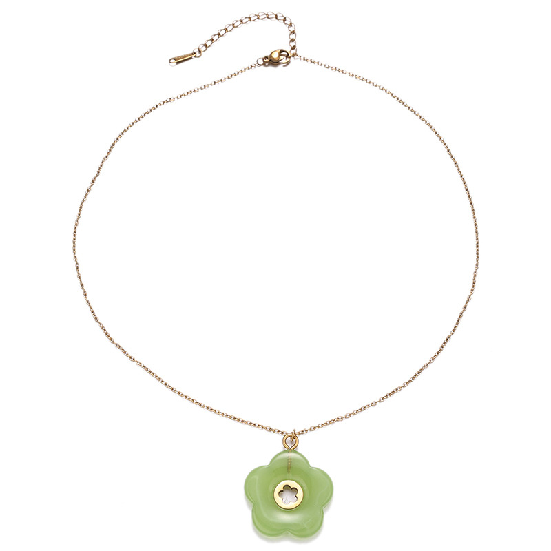 Tiana primavera y verano pequeña cadena de clavícula fresca dulce colgante de flor de moda nicho alta sensación joyería de mujer al por mayor