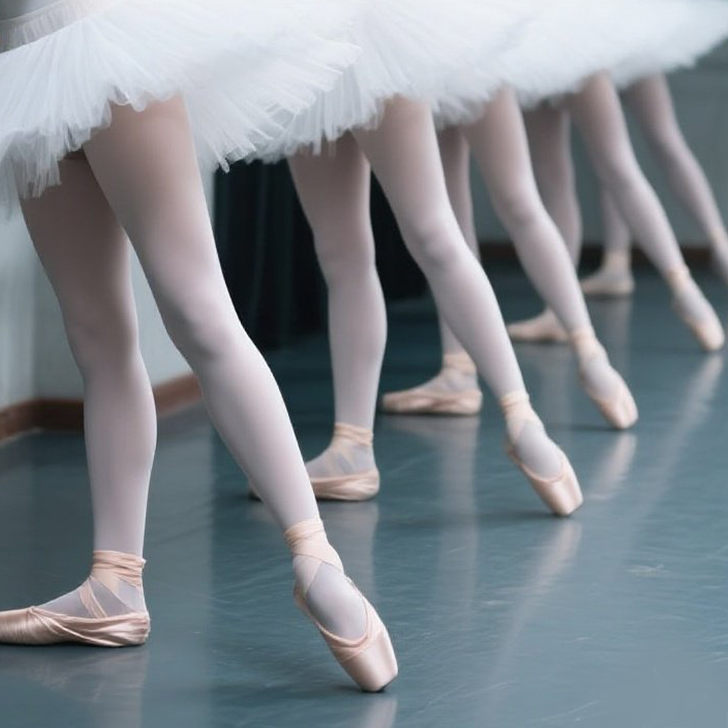 Dance Socks, Thickened Children's Breathable Practice Socks, White Pantyhose, Autumn and Winter Children's Exam-Grade Thickened Anti-Slip Socks