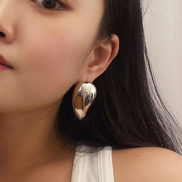 1 Pair Vintage Style Simple Style Water Droplets Solid Color Plating Copper Ear Studs display picture 3