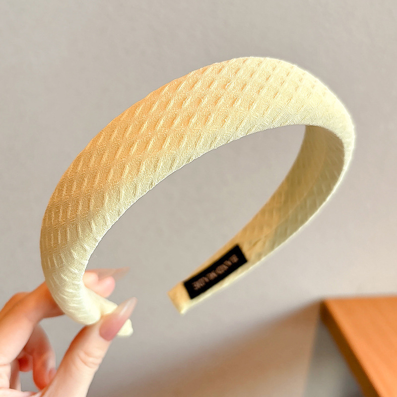 Primavera pequeña diadema fresca para mujer 2025 celebridad de Internet nuevo estilo salvaje fuera de estilo coreano horquilla de cabello prensado diadema accesorios para la cabeza