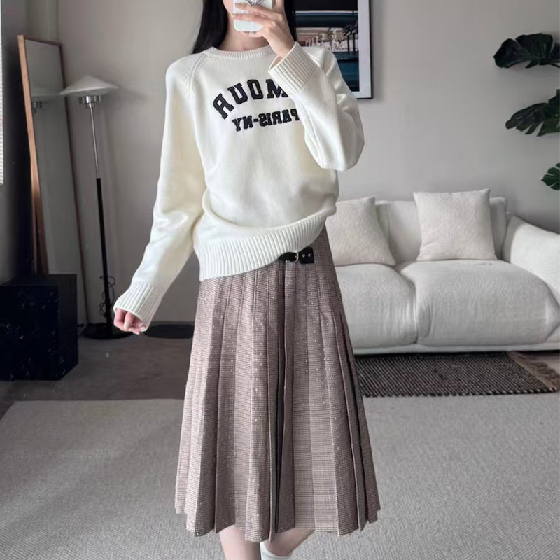 M's 2025 New Autumn and Winter Sweater Round Neck Long-Sleeved Casual Loose Blogger's Same Style Simple and Versatile Pullover Top