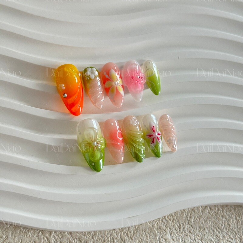 Ins High-End Fine Glitter Cross-Border Export Style Wearable Nail Art Smudged Carved Girl Heart Nail Art Patch Design