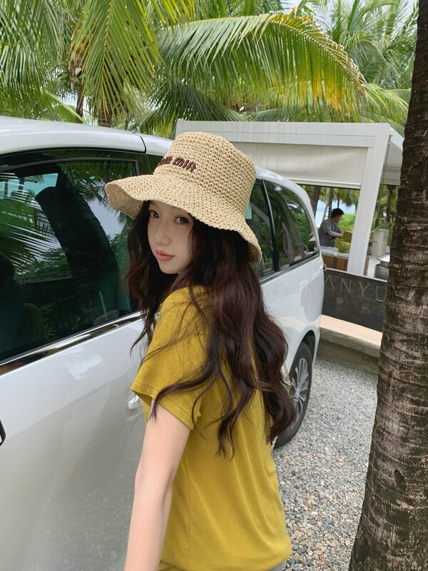 张贝贝ibell天丝羊毛宽松显瘦正肩柔软空气感U领凉凉T女轻薄透气|undefined