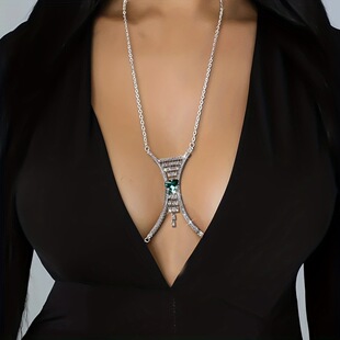 New Fashion Versatile Accessories Heart-Shaped Green Rhinestone Chest Chain Beach Bikini Pendant Body Chain Chain