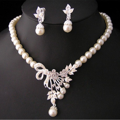 Accessory for bride