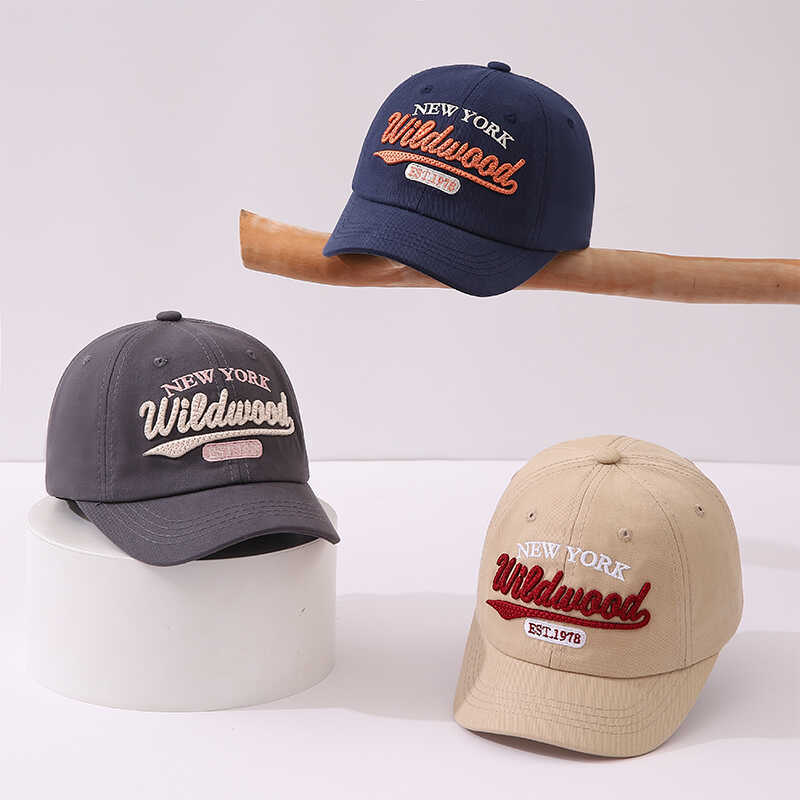 Sombreras de béisbol coreanas para niños primavera y otoño retro letras coreanas bordadas varones y niñas caprichos de boca de pato