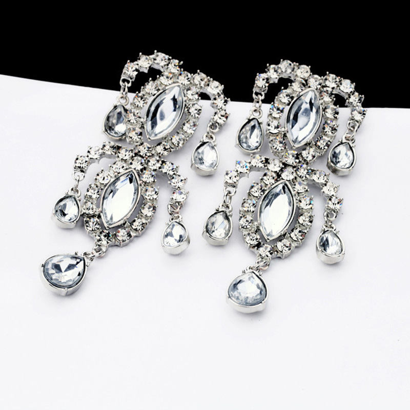 Shiny Diamond-encrusted Goddess Temperament Earrings Sweet Temperament Matching Skirt Ear Rings Personality Fashion Girlfriends Same Style Ear Studs Fashion display picture 8