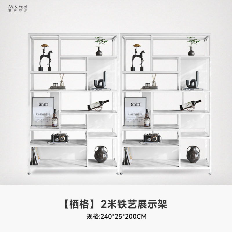Estante de metal ligero de lujo estante de piso doméstico estante de escritorio estante de decoración de partición estante de exhibición creativa multicapa