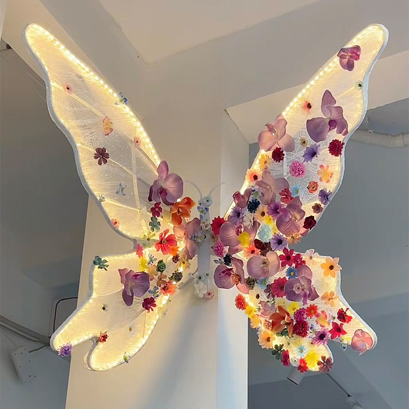 Flores hechas a mano alas de mariposa lámpara decorativa de bricolaje diseño de atmósfera colgante techo de pared colgante soporte de hierro forjado accesorios de decoración