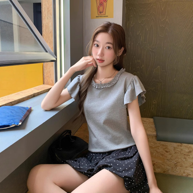 気質小さなフライングスリーブ半袖Tシャツ女性用2025夏新作スリムフィットユニークで美しい右肩ショートトップ|undefined