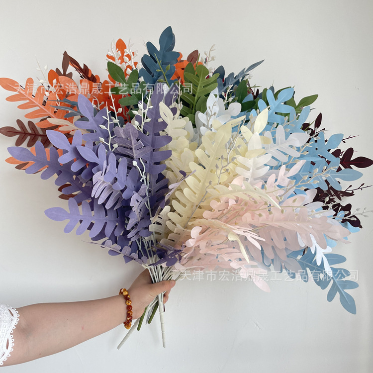 Simulated Bunches of Locust Leaves, Fish Bone Leaves, Forest Wedding Hall, Wedding Road Leading Flower Row, Green Plants, Restaurant Decorative Leaves