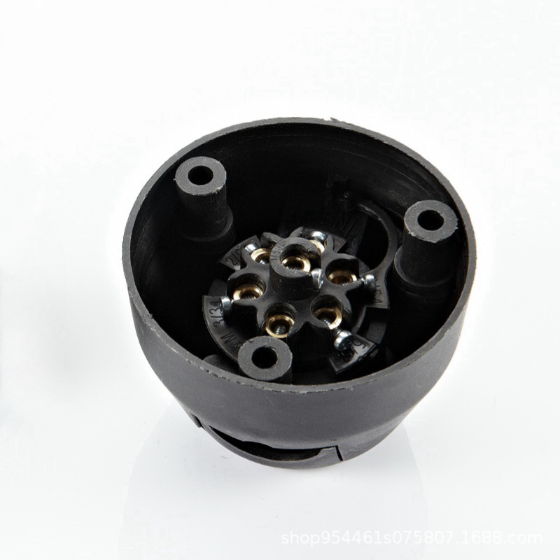 7-Core Plastic Socket 7-Core Plug Socket Round Socket Trailer Connector Trailer Accessories 12V European Style
