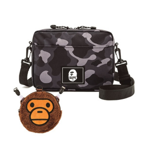 Japanese black magazine, camouflage bag strap one shoulder, wallet, set
