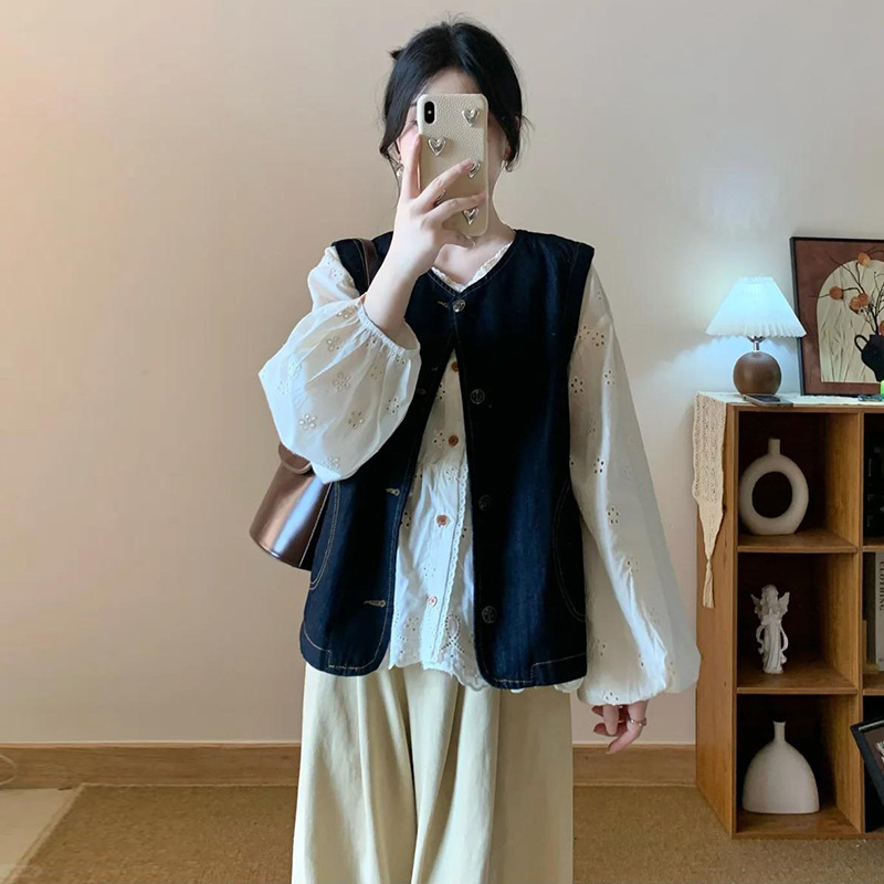 现货韩系大码时尚镂空孕妇衬衫＋牛仔马甲工装阔腿裤孕妇套装女|undefined