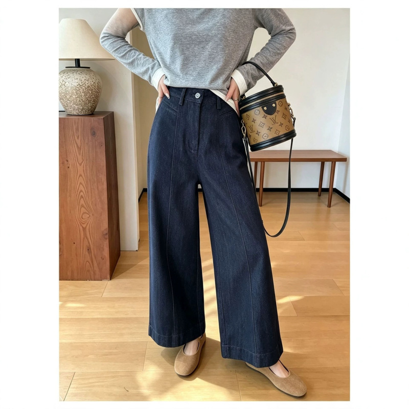 Pear-shaped figure friendly! ~ Dark-colored wide-leg jeans for women, 2026 new autumn slimming, casual, loose, cropped pants