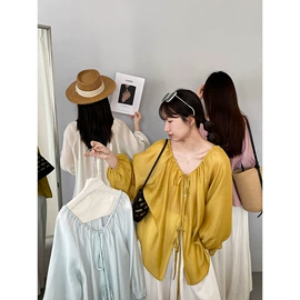 女式衬衫;女式针织衫;毛衣