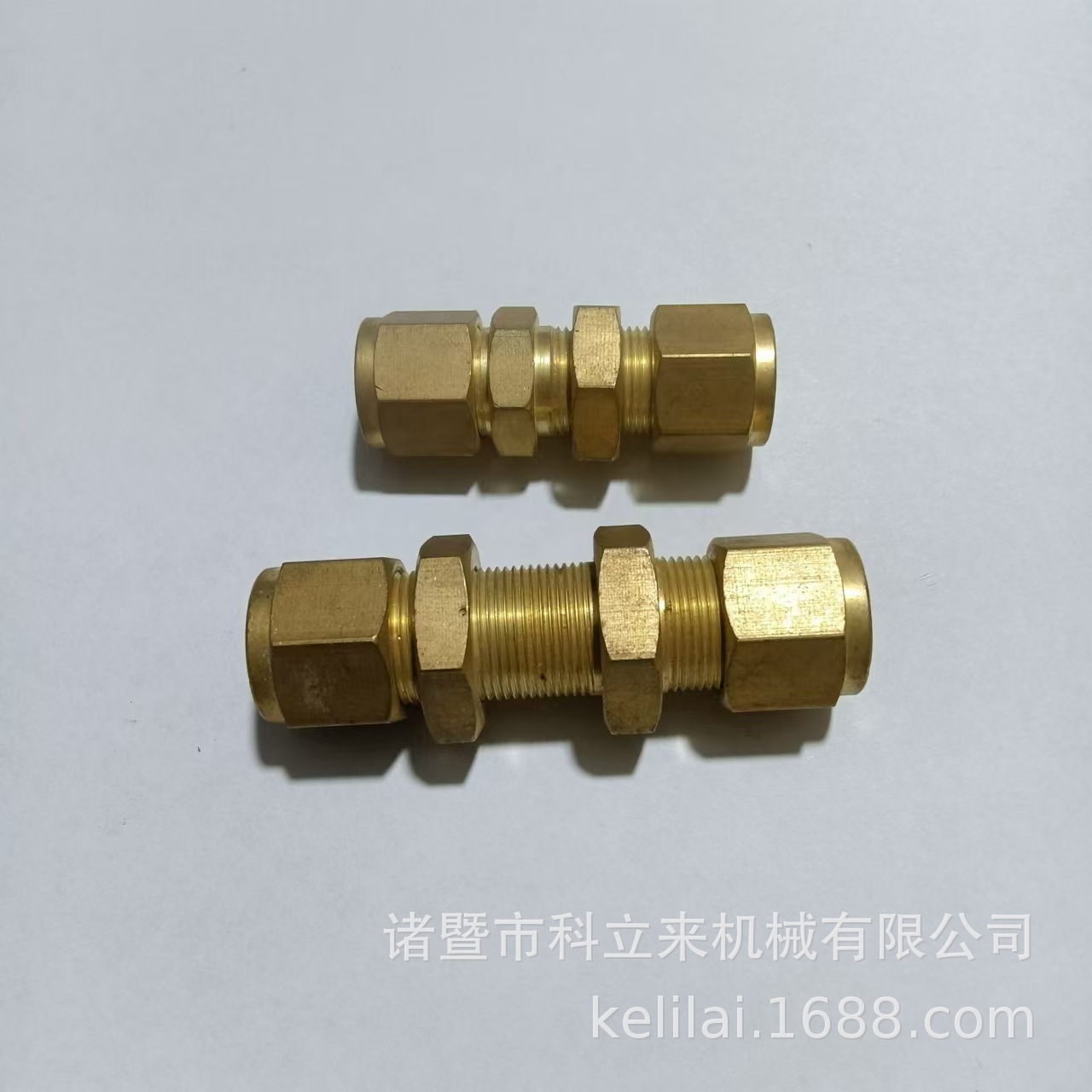 e2995f568d76d2beb59b535418baab