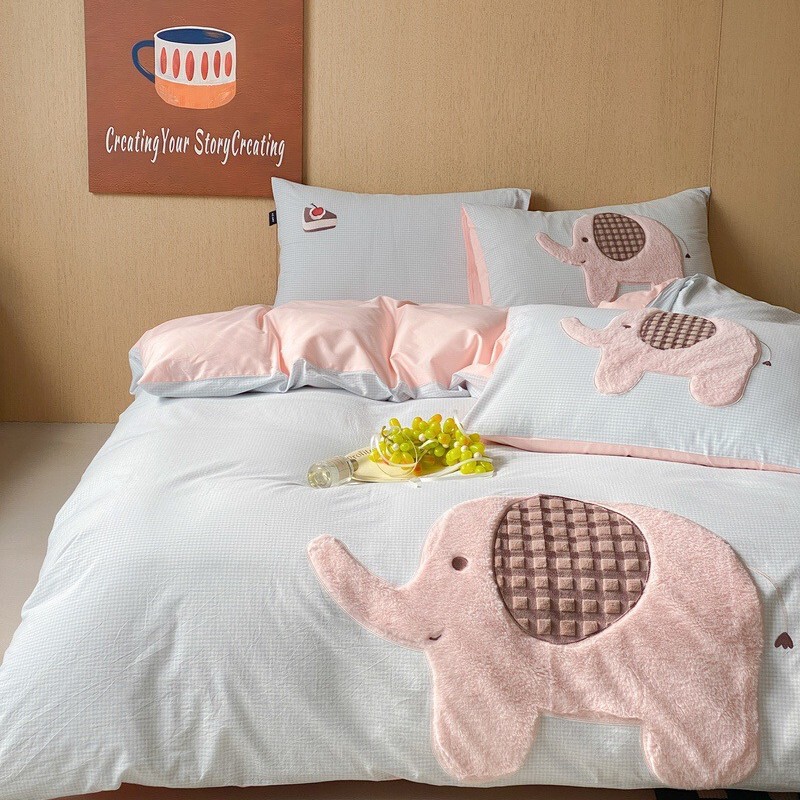 Cotton Four-Piece Set with Cartoon Cute Large Patch Embroidery, Pure Cotton Bedding, Ins-Style Cute Children's Bed Sheet and Fitted Sheet Set 4