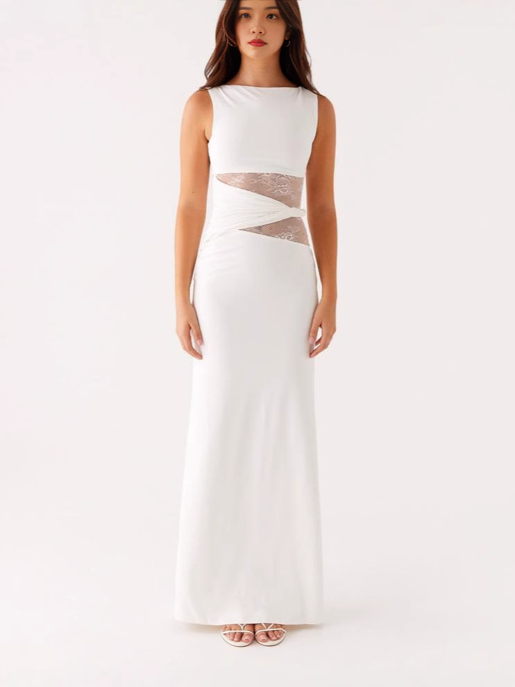 Elegant long lace design fitted evening dress