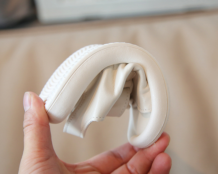 Versione coreana casual Velcro 2022 estate nuove scarpe da spiaggia per ragazzi e ragazze tendenza per sandali per bambini di piccole e medie dimensioni_voghion.com