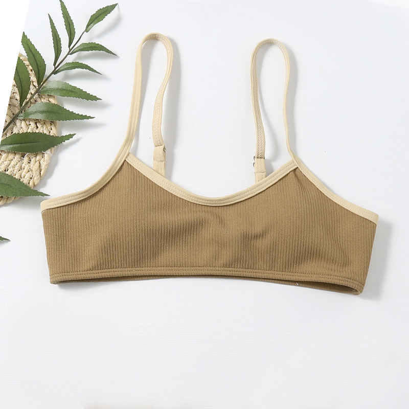 �羳����Ӿ��Ů ����ѷŷ���������ǱȻ����Ըи��Դ�ɫ��Ӿ��