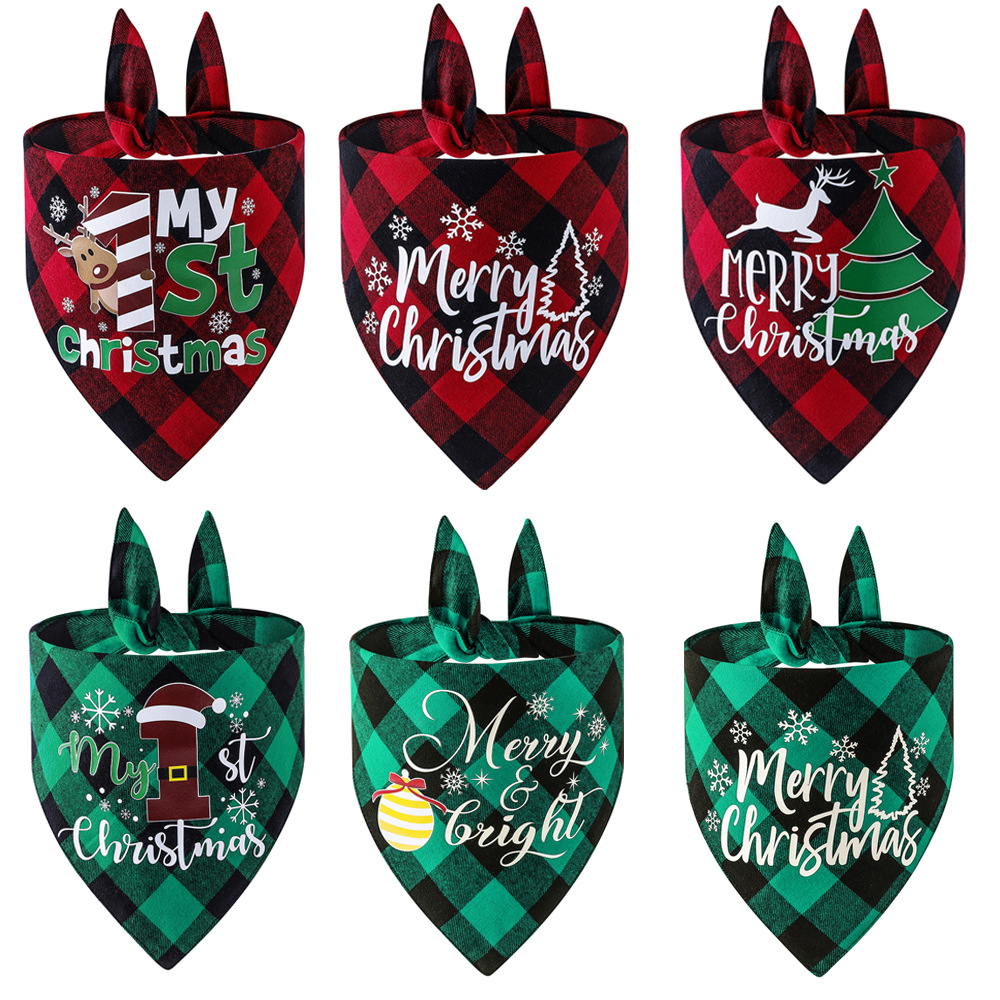 Nueva tela escocesa de algodón transfronterizo perro mascota bufanda triángulo toalla perro impreso saliva toalla Navidad dibujos animados al por mayor