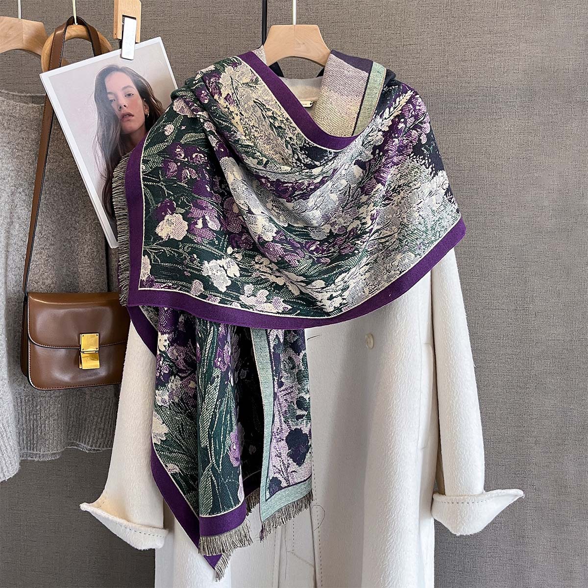 Neue Herbst-/Winterkollektion 2026: Kaschmirschal für Damen, hochwertiges Tragegefühl, luxuriöser, leichter Winter-Cape mit H-Logo, dicker und warmer Halsschmuck_voghion.com