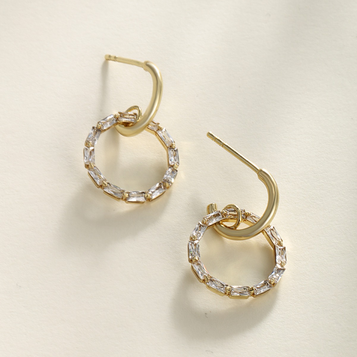 Xuping joyas geométricas redondas aretes de piedra de silicio de verano de alto nivel nicho europeo y americano simple aretes para mujeres