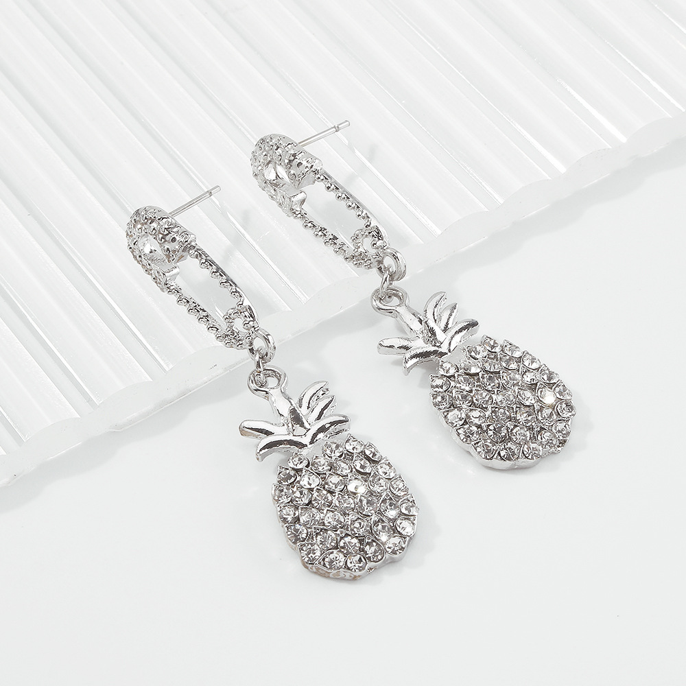 Wholesale Jewelry Simple Diamond Pineapple Earrings Nihaojewelry display picture 7