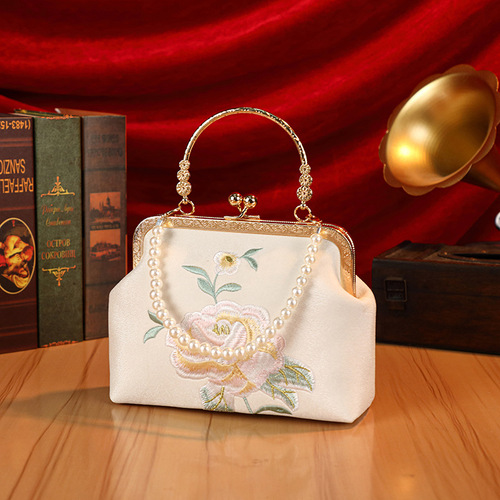 Evening banquet floral embroidery qipao bag hot-selling luxurious chain small handbag evening dress bag for women