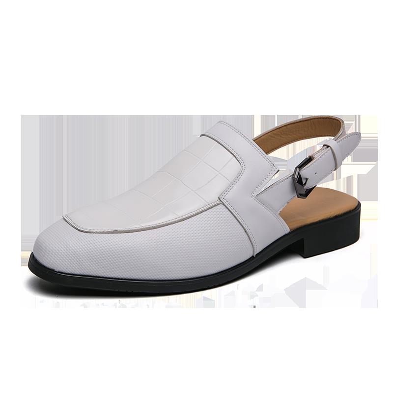 Medias zapatillas para hombres casual estilo coreano de moda punta zapatillas de cuero versátiles zapatillas frías para hombres zapatillas perezosas para usar