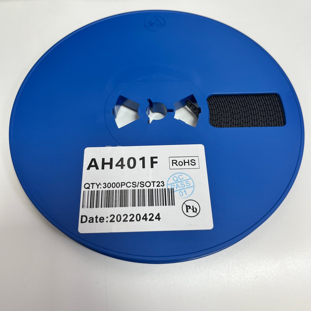 AH401F双极霍尔元件开关传感器芯片代替SS41F SS40A US188耐高压