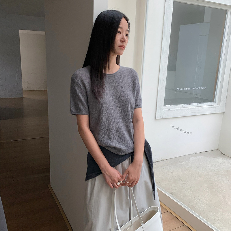 Tg All-Wool Short-Sleeved Knitted T-Shirt for Women 2025 Autum New Basic Versatile Round Neck Right Shoulder Sweater 25428 Tg All-Wool Short-Sleeved Knitted T-Shirt for Women 2025 Autum New Basic Versatile Round Neck Right Shoulder Sweater 25428