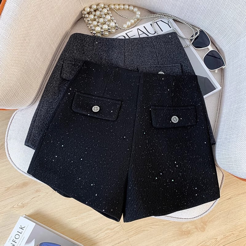 Sequined Tweed-Style Shorts for Women, Autumn and Winter 2025 New Fashion, Woolen, Stylish Black Wide-Leg Pants to Wear with Boots