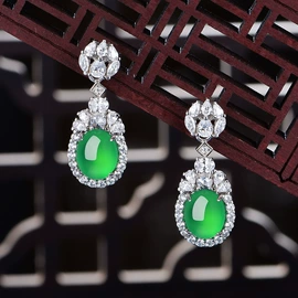 吊坠;耳坠;戒指