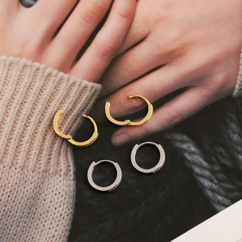 simple round zircon copper ear buckle wholesale Nihaojewelrypicture7