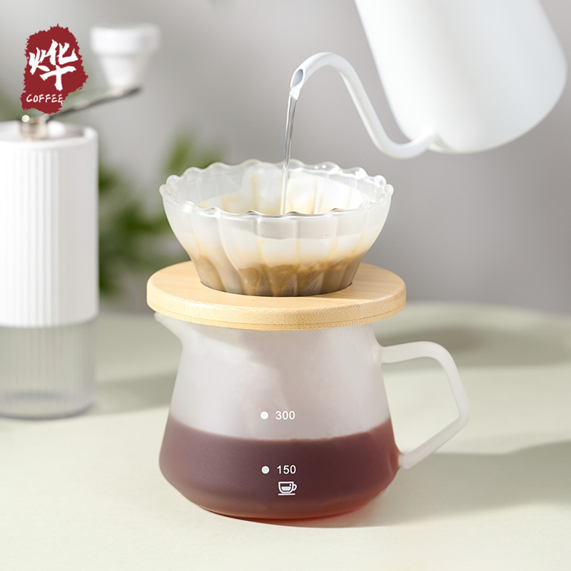 In-Stock Frosted White Coffee Pot Pour-Over Coffee Dripper with Scale Glass Sharing Pot Set In-Stock Frosted White Coffee Pot Pour-Over Coffee Dripper with Scale Glass Sharing Pot Set